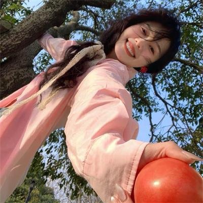 金蚕往事海报